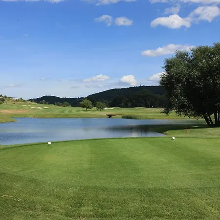 호텔 Beroun Golf Club 베로운