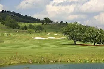 Golf Club 4* 贝龙