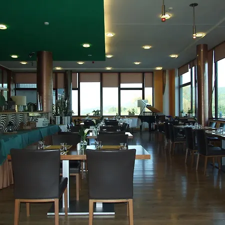 Golf Club 4* بيرون