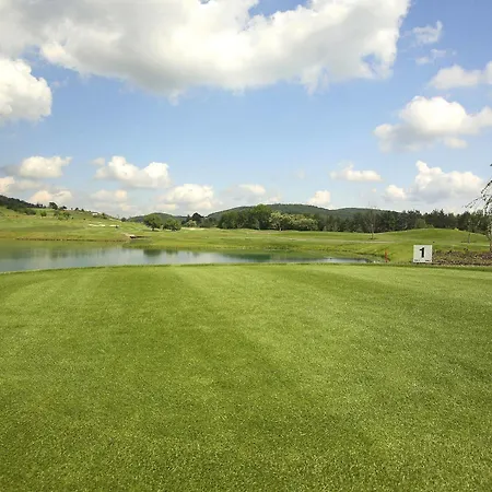 Beroun Golf Club 4*